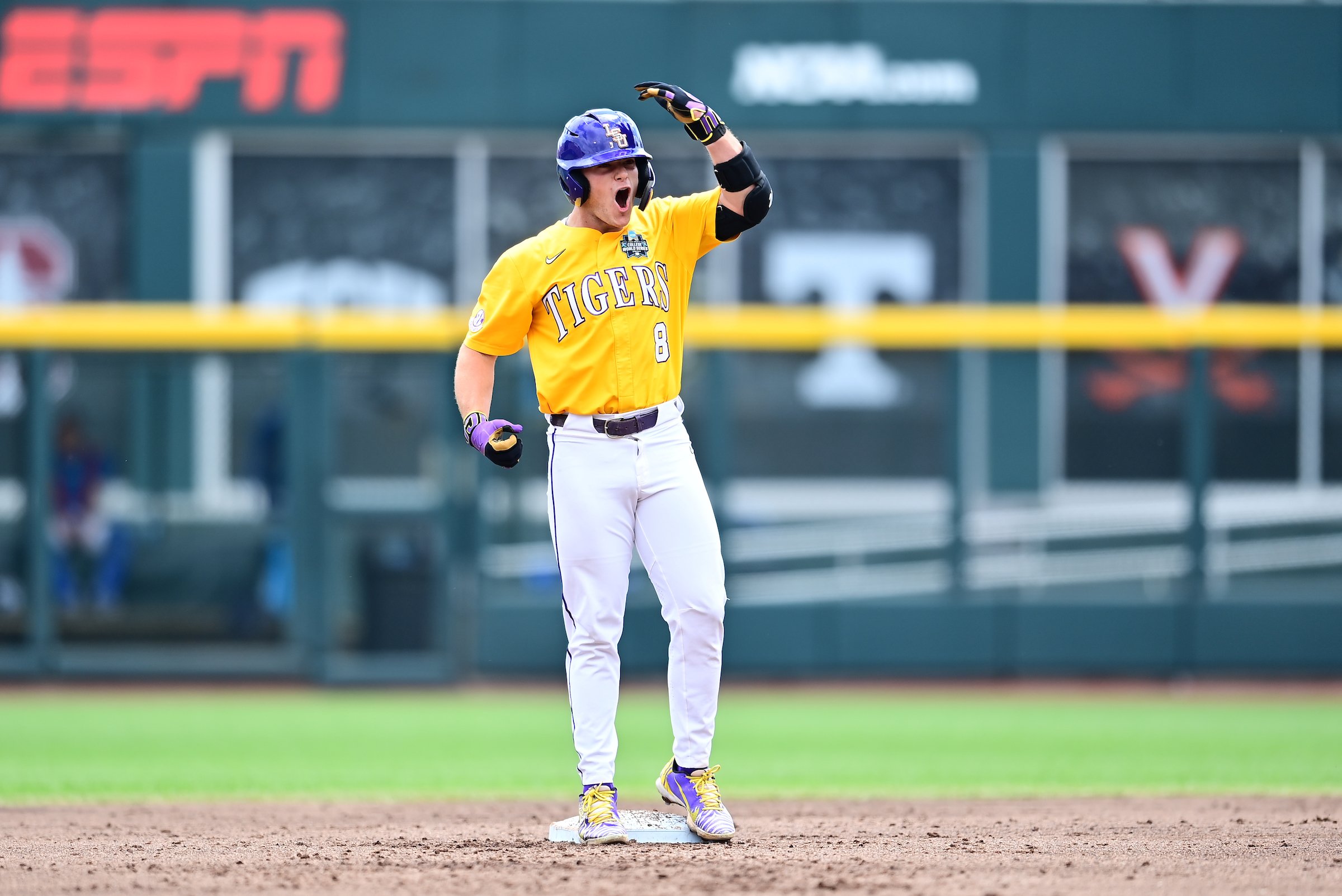 See all 6 Florida baseball home runs from record-breaking performance vs.  LSU at CWS final