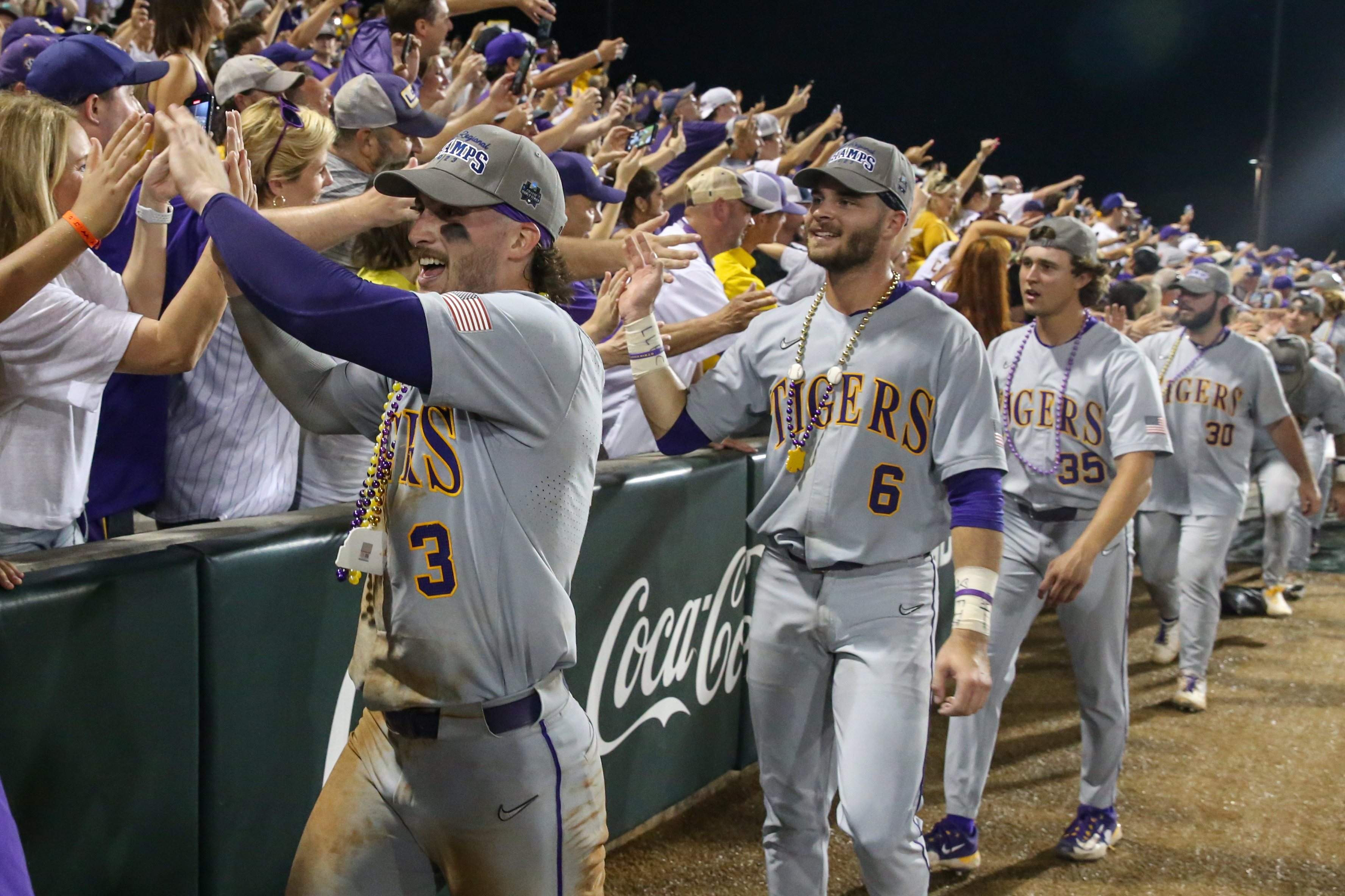 Fans encouraged to gather Wednesday and send LSU baseball team to