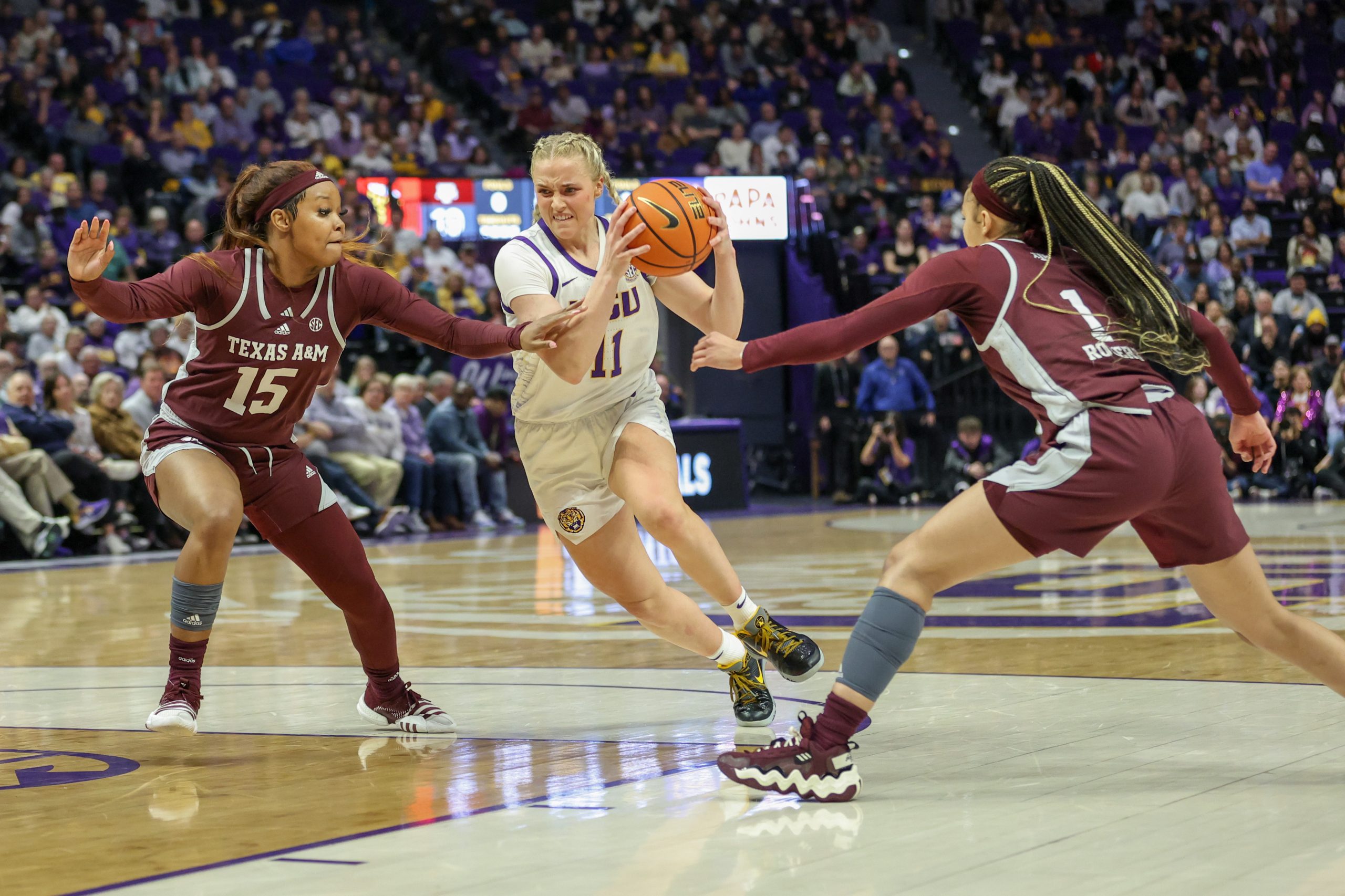 Ncaa Womens Baton Rouge Regional Preview Lsu Vs Louisville Matchup In Second Round Could Be