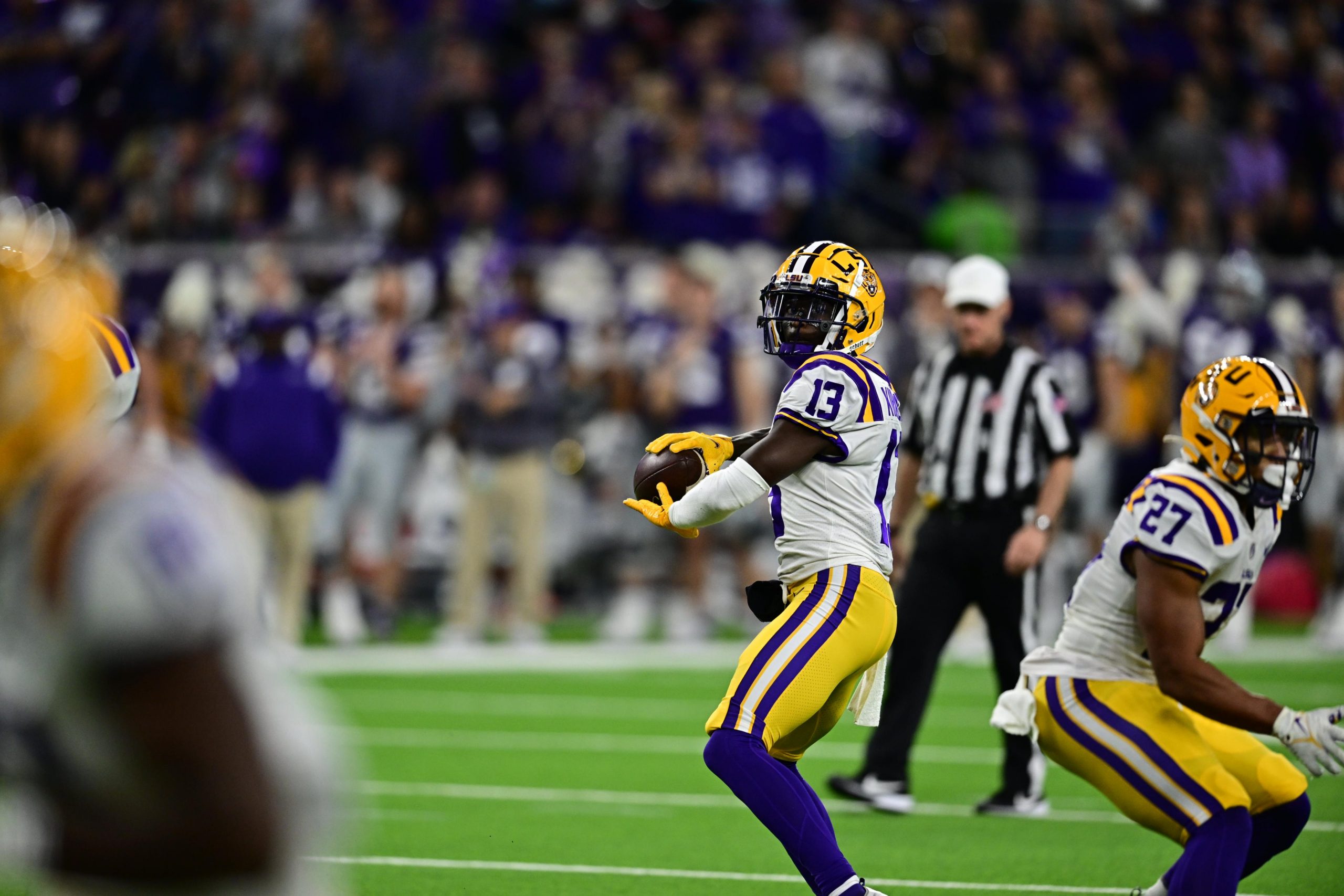 William Weathers: In a world of opt outs and transfers, LSU’s Kirklin ...